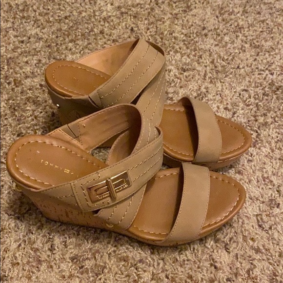 Wedge Sandals - Picture 3 of 5